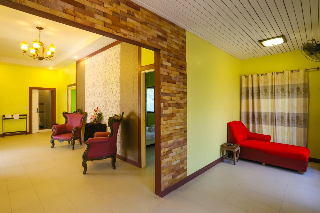 Phalaburi Resort Ban Chang  Buitenkant foto