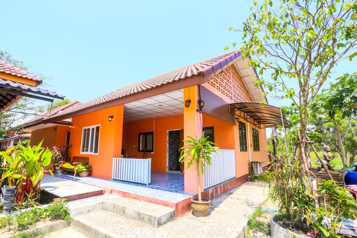 Phalaburi Resort Ban Chang  Buitenkant foto